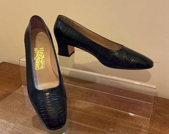 Vintage Ferragamo Croc-Embossed Leather Pumps - Made in Italy EU 41 / UK 7-7.5