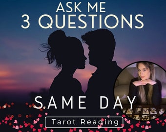 Può includere: Una silhouette di una coppia innamorata contro un tramonto rosa e viola. Il testo "Ask Me 3 Questions Same Day Tarot Reading" è sovrapposto all'immagine.