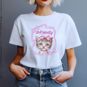 Vintage Cute Cat Shirt, Coquette Gift for Cat Mom, Gift for Animal Lover, Retro Kitten Tee, Vintage Kitsch, Cute Animal Top, Retro Kitschy