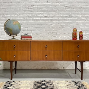 Mid Century Modern Teak Long Dresser / Sideboard, Made in Denmark. c. 1960&#39;s