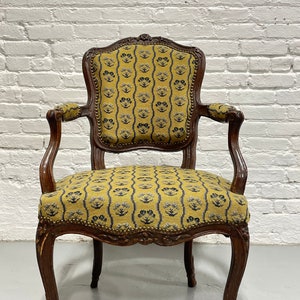 French Antique Walnut Louis XV Armchair, c. 1770