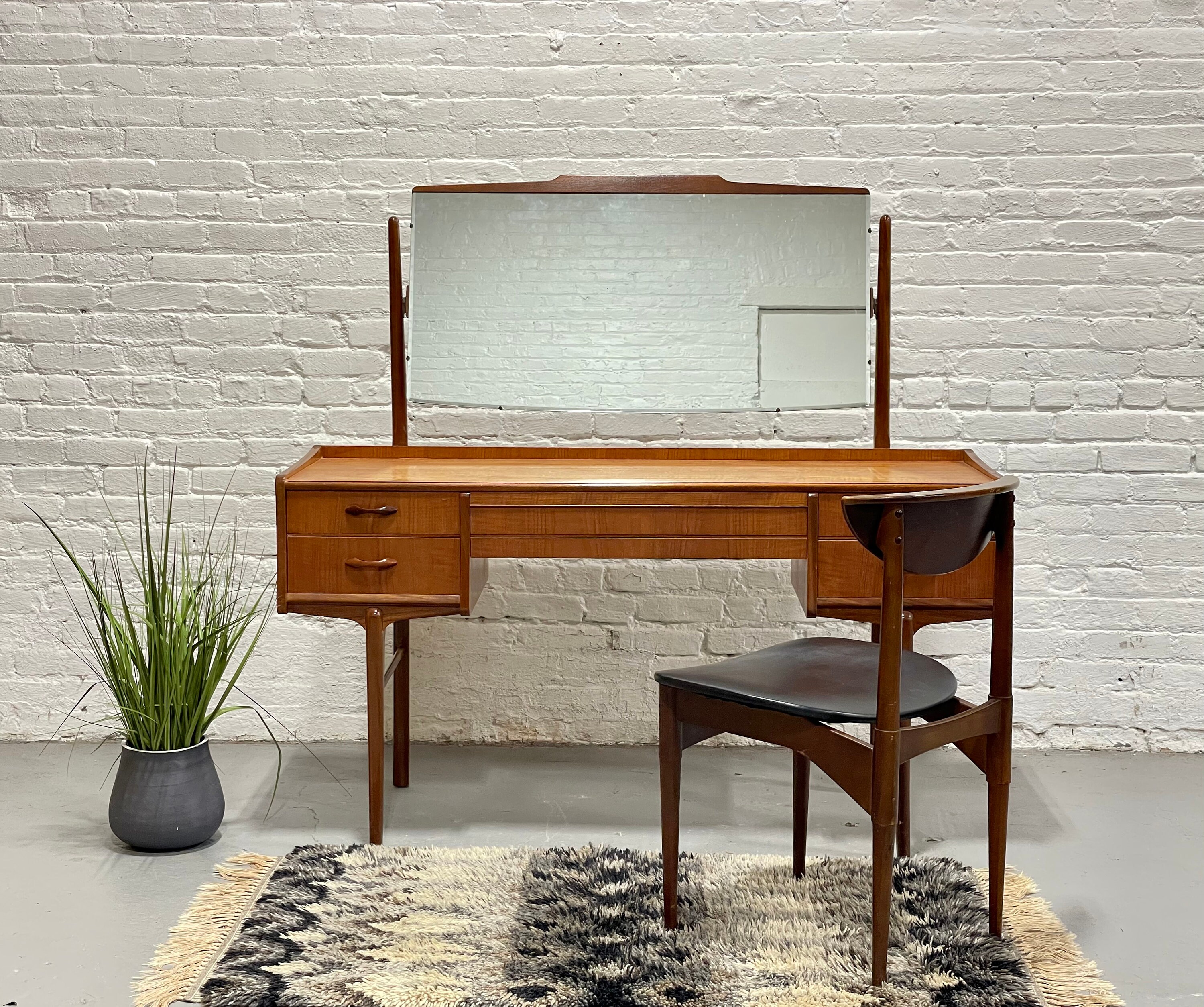 Mid Century MODERN TEAK VANITY / Desk Large Mirror, C. 1960's - Etsy