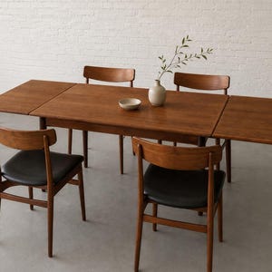 Danish Modern Teak Expandable Dining Table, Made in Denmark, Hidden Leaves Extension Table, Mid Century Modern Teak Dining Table, Refinished