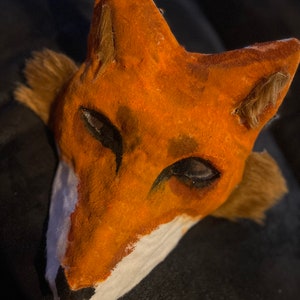 Just a fox taking a break <3 #therian #catmask