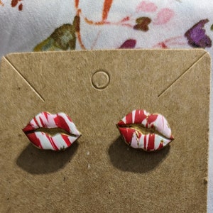 Kiss Earrings