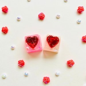 keycaps, hearts, pearls, roses