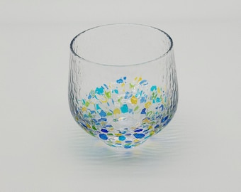 Elegant Handmade Japanese Style Starry Whisky Glass-Handmade Elegance 8.8 Fl Oz | Hand-hammered| colorful pattern | artistic and unique