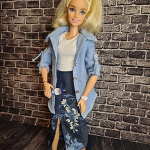 Shirt, skirt and top for a 11 inch / 30 cm femate Dolls / Doll Clothes / Premium Handmade Quality / Clothes for Dolls / Fashion Doll Clothes