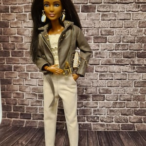 Stylish autumn suit for a 11 inch / 30 cm femate Dolls / Doll Clothes / Premium Handmade Quality / Clothes for Dolls / Fashion Doll Clothes