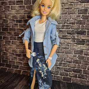 Shirt, skirt and top for a 11 inch / 30 cm femate Dolls / Premium Handmade Quality / Doll Clothes for Dolls / Fasion Doll Clothes