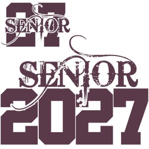 Pode incluir: Design gráfico em tom de bordô com o texto "SENIOR 2027" em estilo vintage desgastado. A palavra "SENIOR" está em uma fonte decorativa, e os números "2027" estão em uma fonte de bloco em negrito. O design está em um fundo branco.