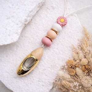 Daisy Car Diffuser: Beaded Hanging Diffuser for Essential Oils