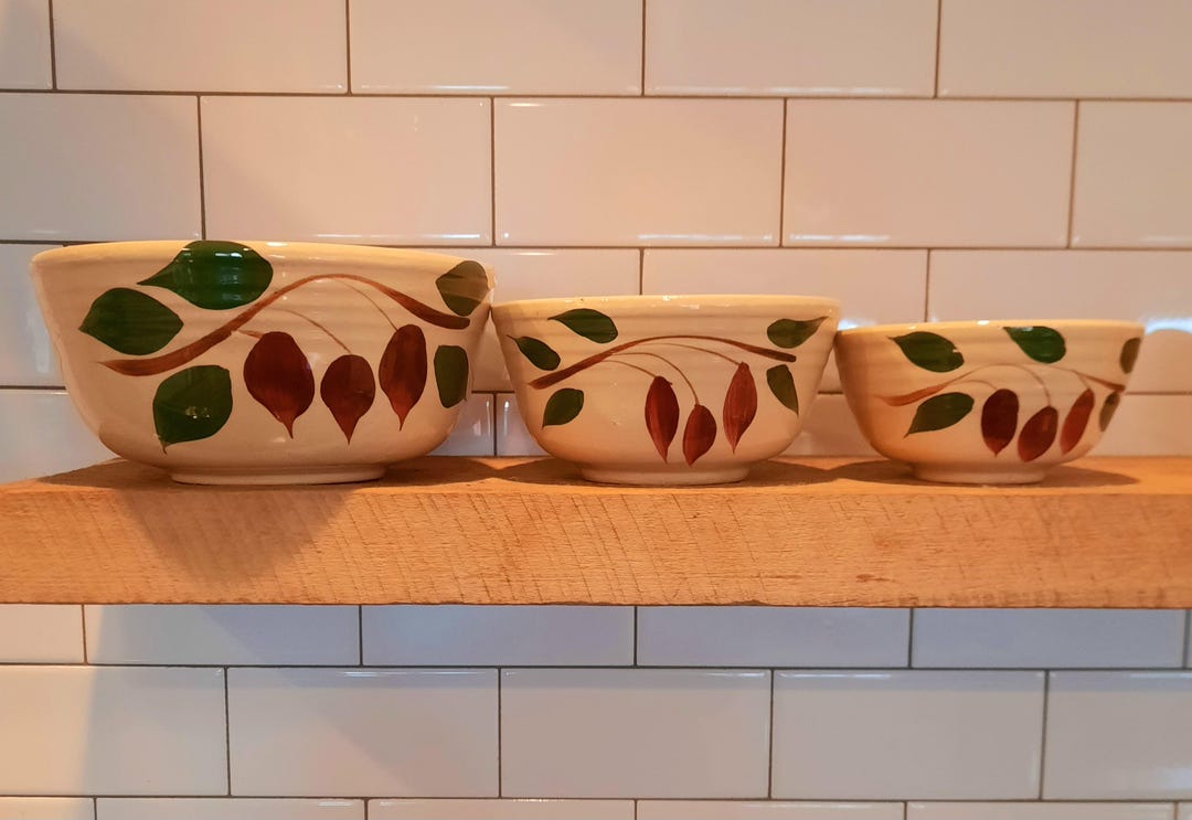 Vintage Set of 3 Watt Ovenware red Bud Nesting Bowls, 05,06,07 - Etsy