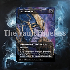 Könnte beinhalten: Eine Proxy-Karte mit Thanos, betitelt "The Soul Stone". Die Karte hat ein lila und goldenes Farbschema, mit dem Text "The Vault Timeless" und "Legendary Artifact - Infinity Stone". Die Karte ist als Testkarte gekennzeichnet.