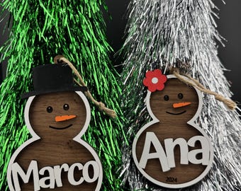 Enfeite de boneco de neve personalizado
