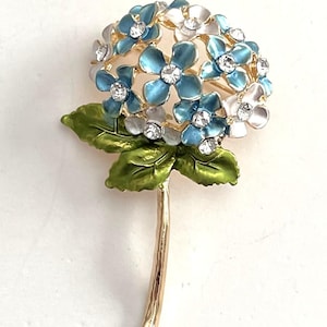 BESTSELLER Coastal Grandma Vineyard Nantucket Cape Cod Beach Wedding Party Nikko BLUE Enamel Crystal Hydrangea Corsage Brooch Boutonniere