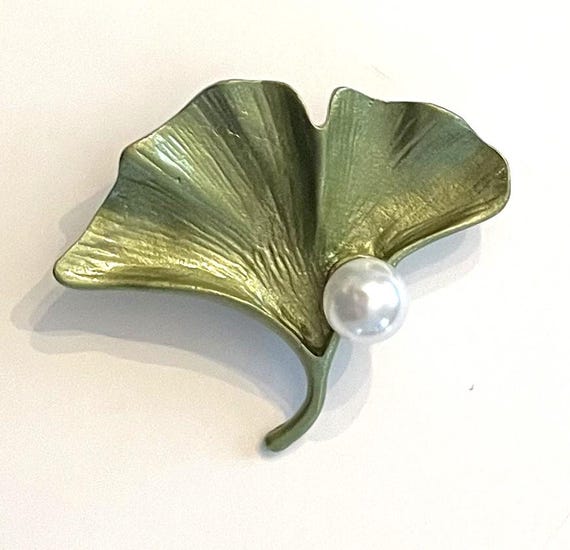 Art Deco Nouveau Style Celadon Green Enamel with Faux Pearl GINKGO LEAF Brooch Pin