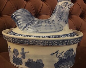 Hand Painted Cermaic Hen Serving Dish