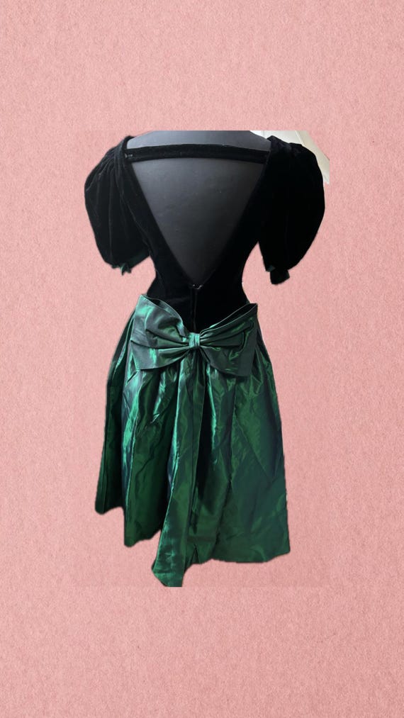 Vintage 80s Black Velvet Party Dress: Green Skirt, Size 5/6 - Etsy
