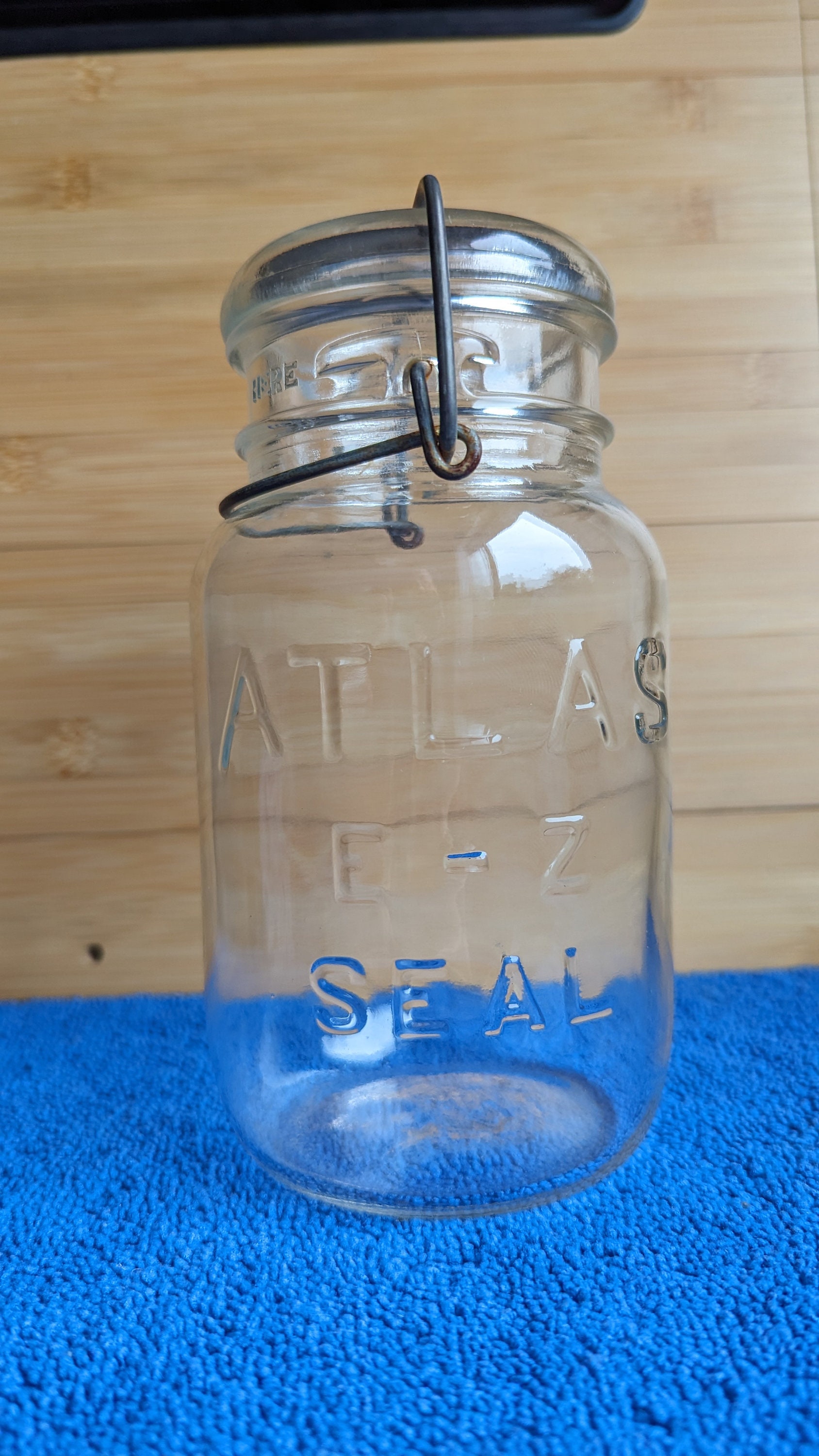 Atlas E-Z Seal (~1910's) Clear Glass Mason Jar Canning Jar With