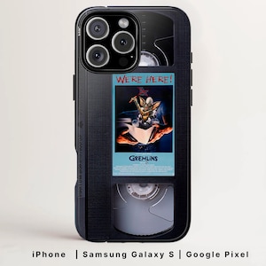VHSテープケース、ハロウィンケース、グレムリン、ホラー映画、iPhone、Samsung、Google Pixel、ハロウィンギフト、怖い映画ケース、彼へのプレゼント、映画
