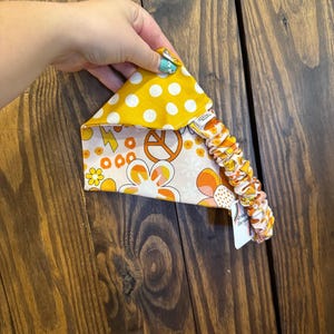 Retro Groovy Pet Bandana - Polka Dot Daisy Reversible Dog Bandana