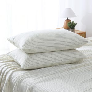 100% Linen Pillowcases (Set of 2) - Pure French Linen Pillow Case Luxuriously Soft and Breathable Pillow Cover Green Stripes