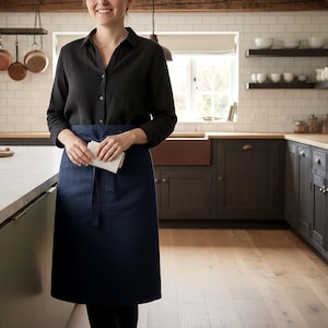 French Linen Bistro Apron (25*35 inch) - Unisex Kitchen Apron with Pockets, Waist Ties, for Kitchen, Cafe, Restaurant and Artisan Crafts