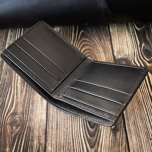 Carteira de couro Bifold, carteira masculina clássica, couro italiano genuíno, presente de aniversário personalizado