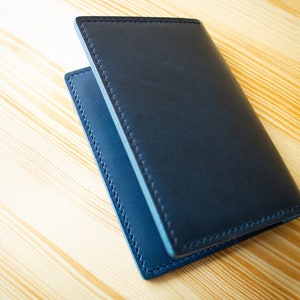 Cartera de cuero para pasaporte, funda para pasaporte de hombre, estuche para pasaporte de viaje, regalo de cumpleaños imagen 5