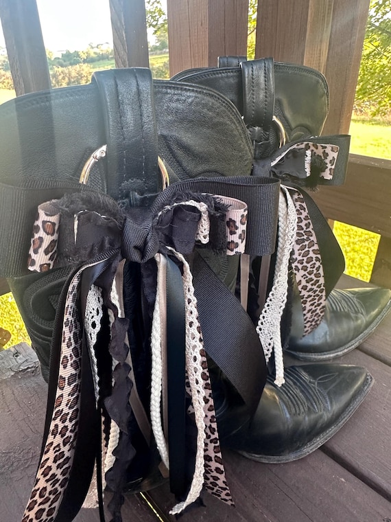 Country Concert Boot Bows, Embroidered Ribbons, Custom Boot Ribbons, Cowboy Boot Ribbons, Cowgirl Bows, Custom Ribbon, Gameday Boot Bows