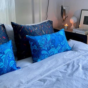 100% Silk Charmeuse Luxury Pillowcase, Oversized Envelope Closure, Hand Washable, Anti Wrinkle, Moisture Retention, Hair Protection, LUMBAR