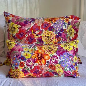 100% Silk Charmeuse Luxury Pillowcase, Oversized Envelope Closure, Hand Washable, Anti Wrinkle, Moisture Retention, Hair Protection, LUMBAR