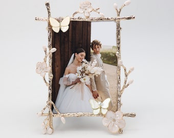 White Flower Deco Art Picture Frames,Photo Frame Wedding ,Metal Photo Frame 5*7" With Two butterflies Brooch