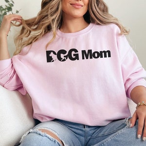 Dog Mom Sweatshirt , Dog Owner Sweatshirt for Dog Lover, Crewneck Sweatshirt for Dog Mom, Dog Sweatshirt for Women , Dog Owner Gift.