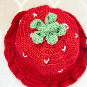 Kids and Toddler Crochet Strawberry Bucket Hat, Inspired Strawberry Hat, Strawberry Bucket Hat, Bucket Hat, Strawberry hat, Fruit Hats