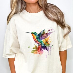 Comfort Colors Hummingbird Shirt,Colorful Birds,Bird Lover Gift,Animal Lover Shirt,Gift For Her,Bird Shirts,Bird Lover T-Shirt,Spring Birds