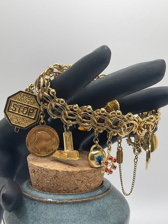 Amazing Vintage Custom Gold Charm Bracelet!! - Etsy