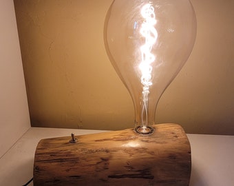 Lampe style Edison / Fait main / Pièce unique / Made in France