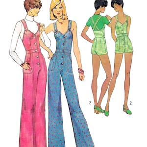 Puede incluir: Patrón de costura Paper Ladies Patterns S-6904 para un busto de 83cm. La ilustración muestra monos y rompers con cierre de botones, tirantes anchos y bolsillos. Un modelo es rosa sólido, otro azul con estampado floral y dos son de cuadros verdes.