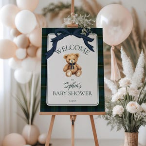 Letrero de bienvenida editable para baby shower de Polo Teddy, cuadros clásicos neutros, cuadros escoceses ecuestres, osito de peluche Lauren, plantilla editable, Canva