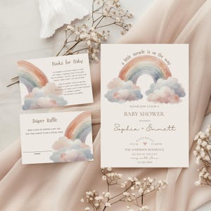Un piccolo miracolo è in arrivo, invito per baby shower, invito per baby shower arcobaleno, invito a tema arcobaleno gender neutral, modello MODIFICABILE