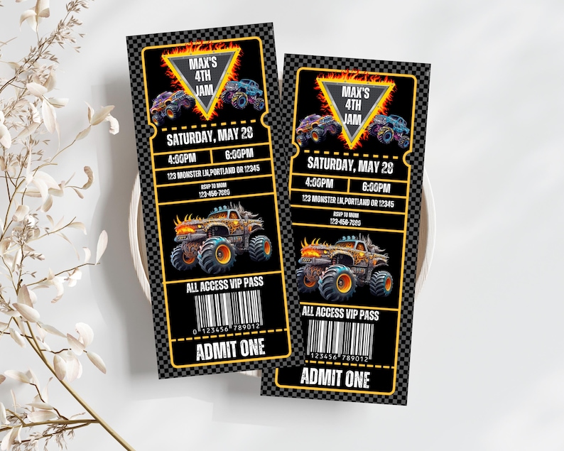 K&ouml;nnte beinhalten: Zwei schwarze und gelbe Monstertruck-Partyeinladungskarten mit einem Monstertruck-Motiv, dem Text "Max's 4th Jam" und dem Datum "Samstag, 28. Mai".
