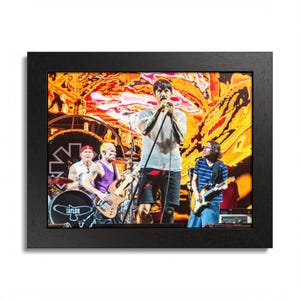 Red Hot Chili Peppers &#39;Live&#39; Framed Picture/Poster - Concert Picture, Flea Bass, Anthony Kiedis, Iconic Fun Image, Fan Gift, Posters, RHCP