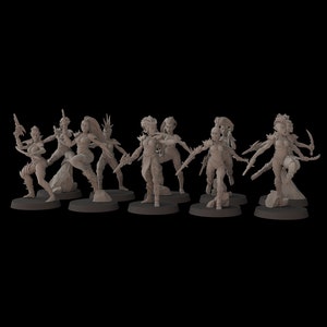 Aeterni Shadow Runners & Leader (10 Models) - Space Elves - Fantasy Cult Miniatures