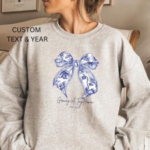 Growing A Tiny Human Soon To Be Mom Comfort Colors Shirt Im Pregnant Daughter Expecting Mom Gift Pregnancy Reveal Baby Announcement Ideas