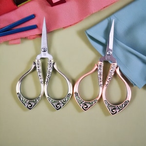 Vine Flower Embroidery Scissors, Mini Scissors, Vintage Bronze Quilting Scissors, Sewing Scissors, Quilting Gifts, Embroidery Gifts