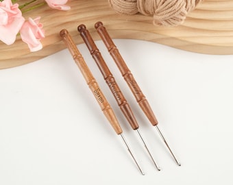 Customized Name Crochet Hook, Personalized Bamboo Handle Crochet Hook, Crochet Hook Too, Ergonomic Crochet Hook, Mother's Day Gift