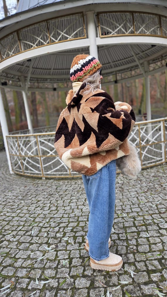Vintage Shearling Jacket Lamb Patchwork Batwing O… - image 19