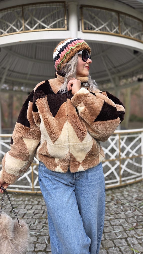 Vintage Shearling Jacket Lamb Patchwork Batwing O… - image 17